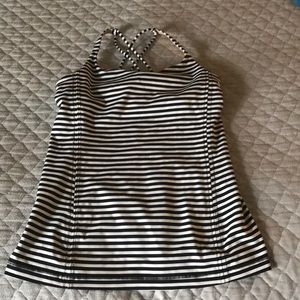 Lululemon top sz 8.